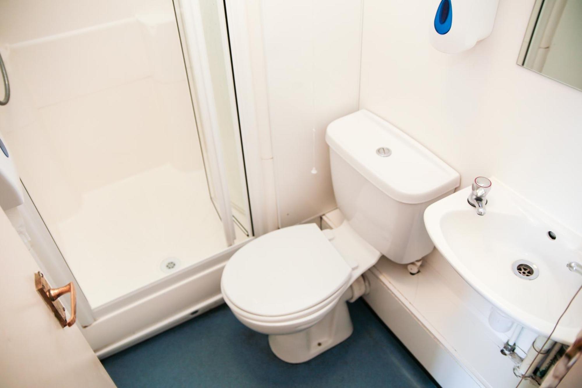 Camera Singola con Bagno Privato