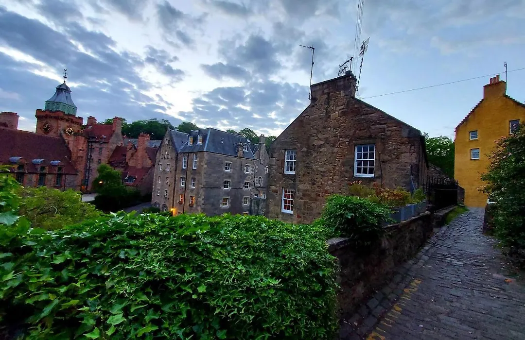 Edinburgh'S Dean Village River View Retreat-1