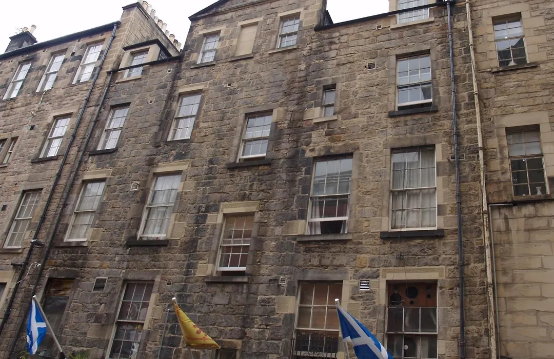 Niddry Street Apartments Edinburgh-1