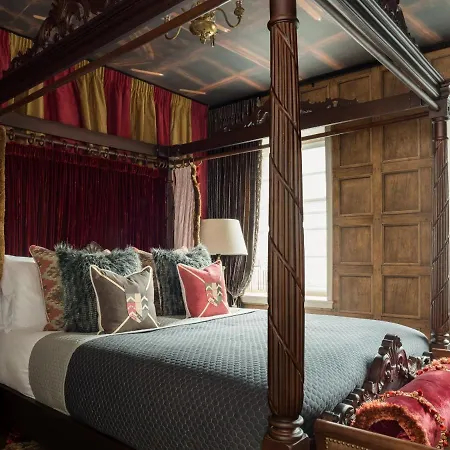 Canongate Luxury Homestay-3