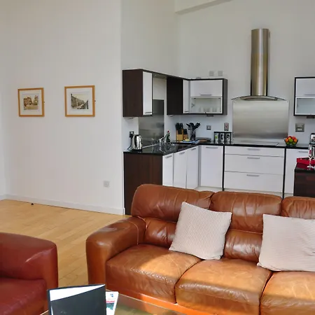 Ocean Serviced Apartments-2